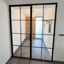 interiérové dveře s členěním