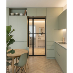 Interiérové dveře s klikou...